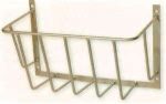 Rastrelliera a muro in tondino zincato, telaio piatto con fori e barre curve a V per fieno o accessori da box.