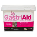 Secchiello bianco NAF GastriAid 1,8 kg con testi For a winning constitution, Soothes and Maintains e Clean Sport.